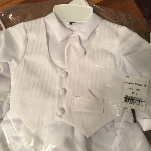 Christening appearal 2 sizes available - Picture 5 of 5